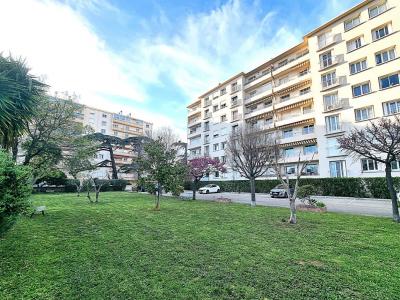 For sale Toulon 4 rooms 66 m2 Var (83200) photo 0