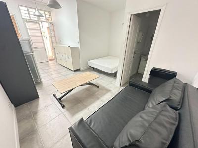 Louer Appartement 24 m2 Salon-de-provence