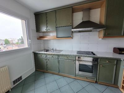 For rent Montgeron CENTRE VILLE 2 rooms 55 m2 Essonne (91230) photo 1