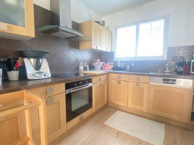 For sale Cenon 4 rooms 102 m2 Gironde (33150) photo 2