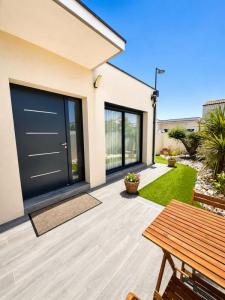For sale Beziers 5 rooms 122 m2 Herault (34500) photo 0