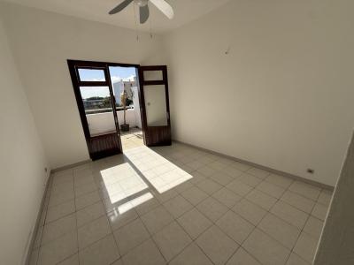 Louer Appartement Sainte-clotilde 850 euros