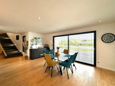 For sale Montferrand-le-chateau 7 rooms 202 m2 Doubs (25320) photo 1