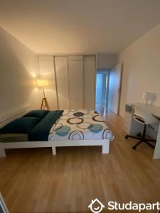 For rent Clichy-sous-bois 1 room 12 m2 Seine saint denis (93390) photo 0