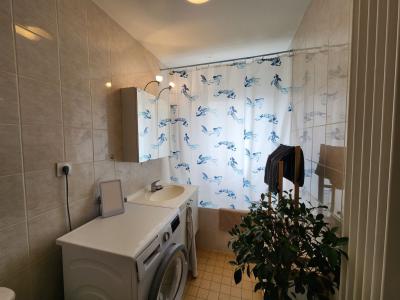Louer Appartement  818 euros