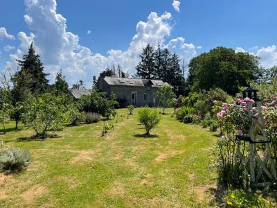 For sale Bieuzy 6 rooms 220 m2 Morbihan (56310) photo 2