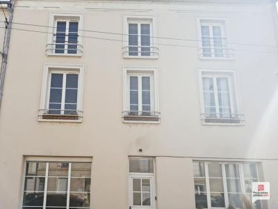 For sale Sable-sur-sarthe 10 rooms 190 m2 Sarthe (72300) photo 0
