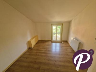 Louer Appartement Force 500 euros