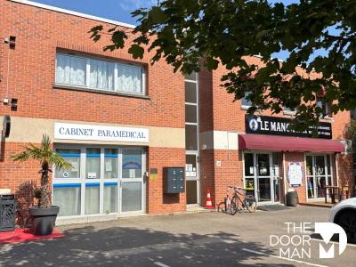 Annonce Location Local commercial Montigny-le-bretonneux 78