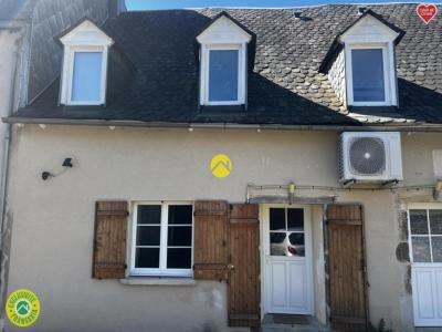 For sale Condat 4 rooms 80 m2 Cantal (15190) photo 1