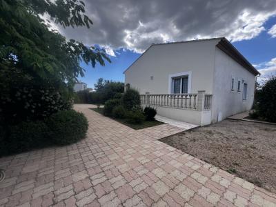 For sale INTERMARCH� 4 rooms 105 m2 Gard (30800) photo 0