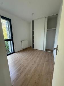 For rent Francheville 4 rooms 84 m2 Rhone (69340) photo 3