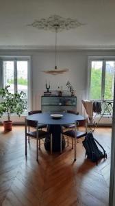 Louer Appartement 131 m2 Paris-8eme-arrondissement