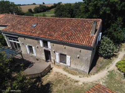 Acheter Maison 263 m2 Aigre