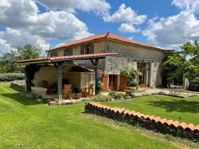 Annonce Vente 11 pi�ces Maison Cellefrouin 16