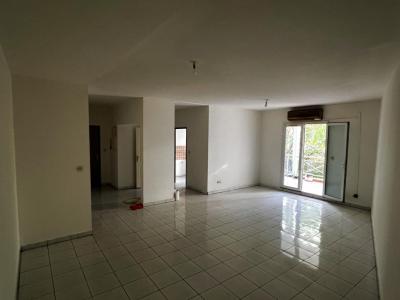 For rent Saint-denis-chaudron 3 rooms 90 m2 Reunion (97490) photo 0
