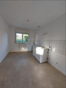 For sale Bourges 4 rooms 102 m2 Cher (18000) photo 2