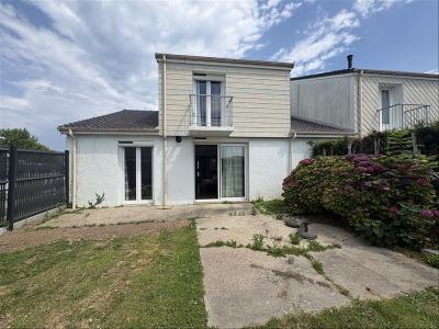 For rent Saint-valery-en-caux 3 rooms 83 m2 Seine maritime (76460) photo 0