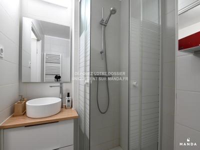 Louer Appartement 17 m2 Courbevoie