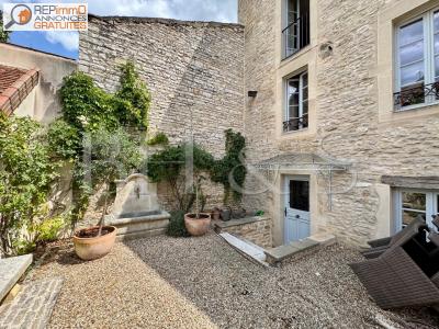 For sale Beaune Coeur de village 8 rooms 138 m2 Cote d'or (21200) photo 0