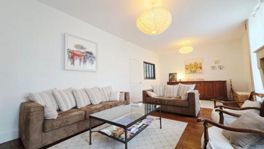 For sale Bourges 6 rooms 173 m2 Cher (18000) photo 2