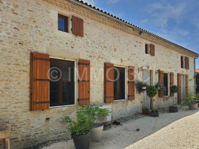 For sale Charroux 5 rooms 226 m2 Vienne (86250) photo 0