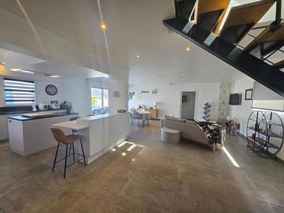 For sale Locoal-mendon 8 rooms 168 m2 Morbihan (56550) photo 1