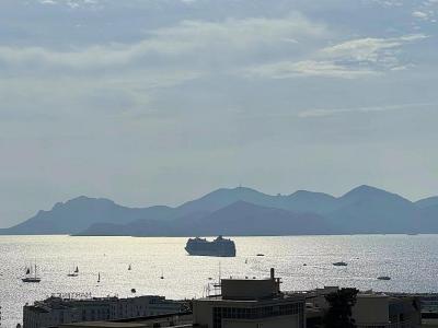 For sale Cannes 4 rooms 100 m2 Alpes Maritimes (06400) photo 0