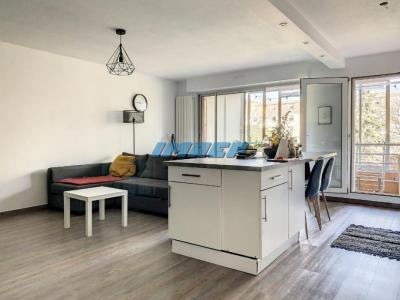 Louer Appartement Marseille-9eme-arrondissement Bouches du Rhone