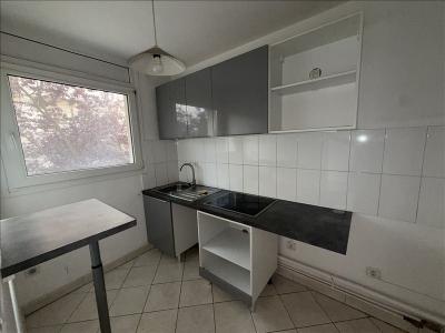 Annonce Location Appartement Courbevoie 92