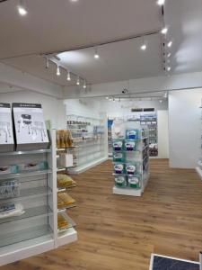 Louer Local commercial 100 m2 Francois