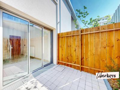 For sale Villenave-d'ornon 2 rooms 41 m2 Gironde (33140) photo 0