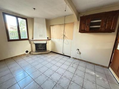 For sale Grans 4 rooms 80 m2 Bouches du Rhone (13450) photo 4
