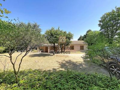 For sale Saint-maximin-la-sainte-baume 5 rooms 119 m2 Var (83470) photo 0