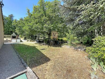 For sale Saint-maximin-la-sainte-baume 5 rooms 119 m2 Var (83470) photo 3
