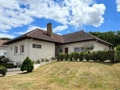 For sale Pierre-de-bresse 6 rooms 175 m2 Saone et loire (71270) photo 0