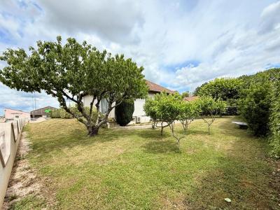 For sale Pierre-de-bresse 6 rooms 175 m2 Saone et loire (71270) photo 2