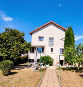 For sale Chatellerault 7 rooms 133 m2 Vienne (86100) photo 0