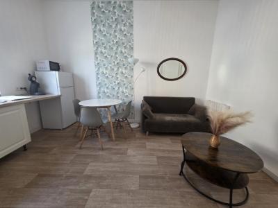 For rent Reims 2 rooms 31 m2 Marne (51100) photo 0