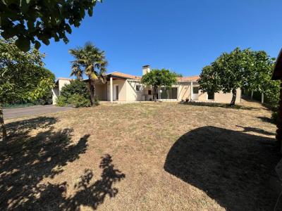 For rent Talmont-saint-hilaire 4 rooms 119 m2 Vendee (85440) photo 0