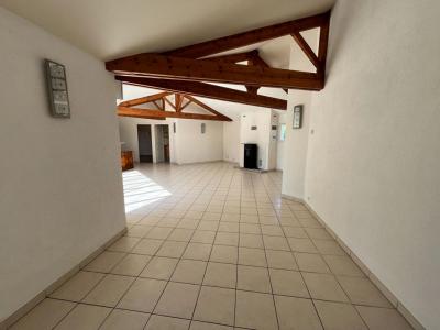 For rent Talmont-saint-hilaire 4 rooms 119 m2 Vendee (85440) photo 2