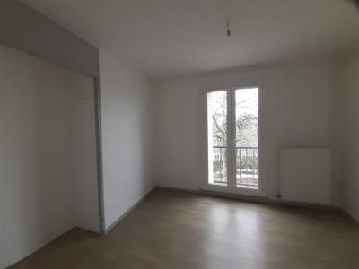 Louer Appartement Luxeuil-les-bains 335 euros