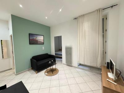 For rent Marseille-2eme-arrondissement 2 rooms 32 m2 Bouches du Rhone (13002) photo 0