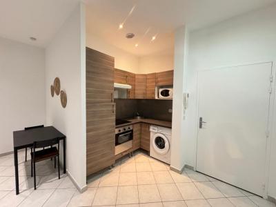 Louer Appartement 32 m2 Marseille-2eme-arrondissement