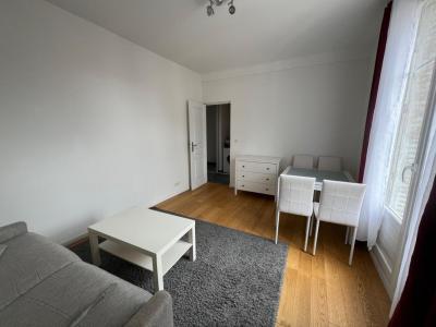 Louer Appartement 27 m2 Paris-15eme-arrondissement