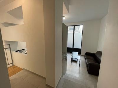 For rent Paris-15eme-arrondissement 3 rooms 60 m2 Paris (75015) photo 0