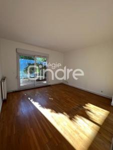 Louer Appartement 50 m2 Lyon-4eme-arrondissement