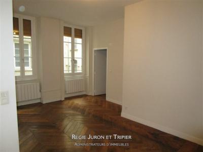 For rent Lyon-2eme-arrondissement 2 rooms 52 m2 Rhone (69002) photo 0
