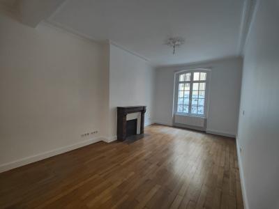 Louer Appartement Paris-7eme-arrondissement 3700 euros