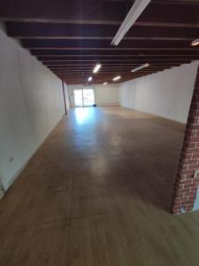 Annonce Location Local commercial Avignon 84